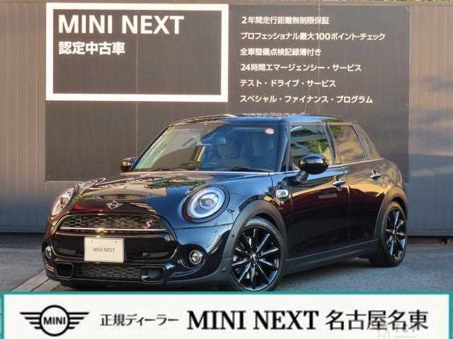2021 BMW MINI