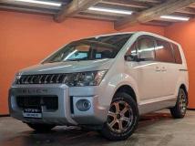 2012 Mitsubishi Delica D5