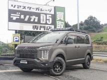 2019 Mitsubishi Delica D5