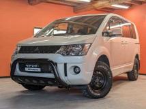 2017 Mitsubishi Delica D5