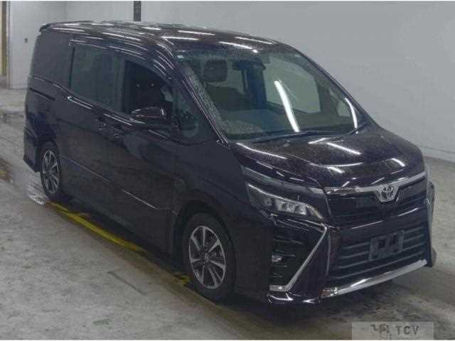 2020 Toyota Voxy
