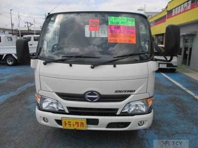 2017 Hino Dutro
