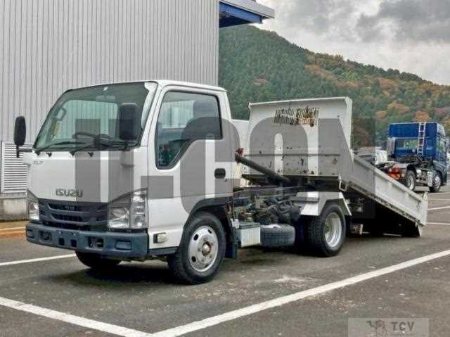 2016 Isuzu Elf Truck