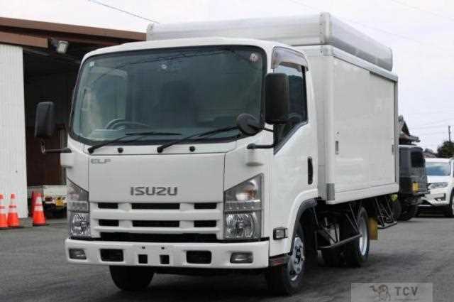 2012 Isuzu Elf Truck