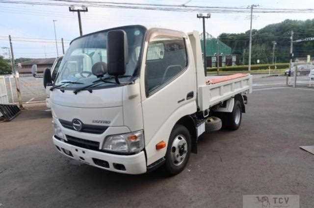 2017 Hino Dutro