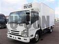 2020 Isuzu Elf Truck