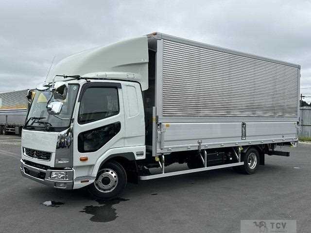 2025 Mitsubishi Fuso Fighter