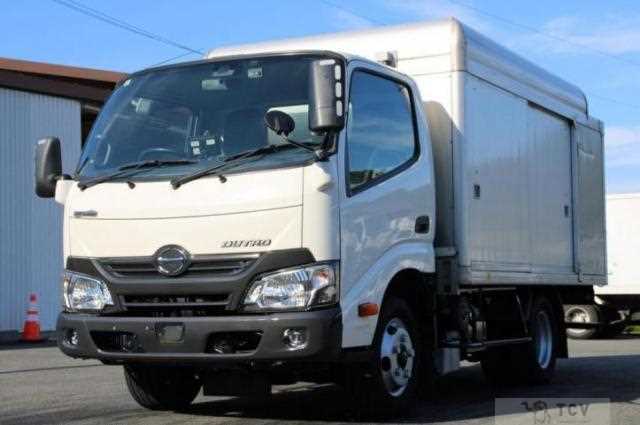 2016 Hino Dutro