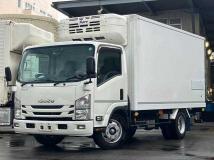 2020 Isuzu Elf Truck