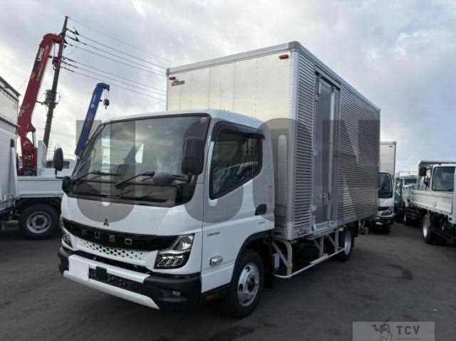 2025 Mitsubishi Fuso Canter