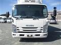 2020 Isuzu Elf Truck