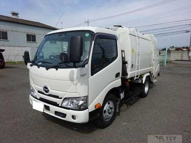 2025 Hino Dutro