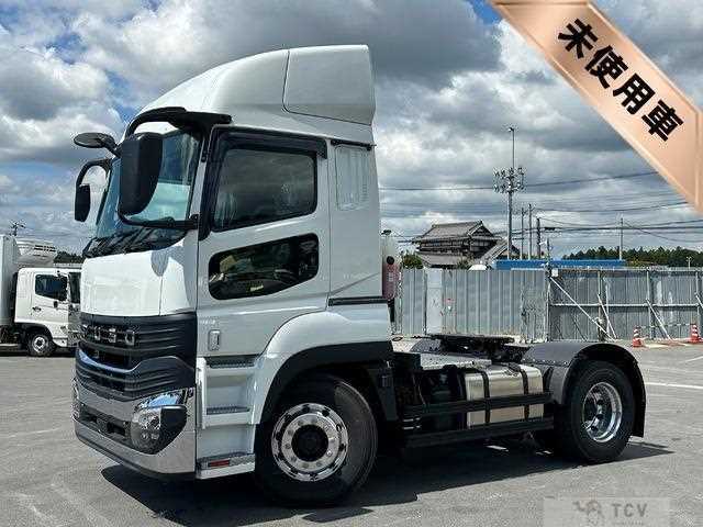 2025 Mitsubishi Fuso Super Great