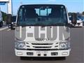 2018 Isuzu Elf Truck