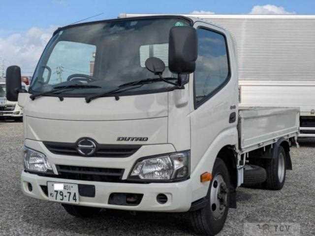 2017 Hino Dutro