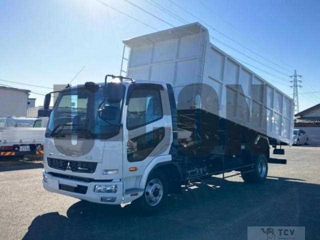 2025 Mitsubishi Fuso Fighter