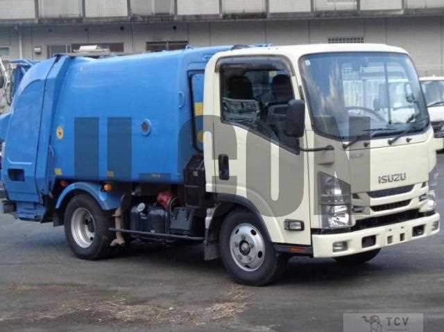 2017 Isuzu Elf Truck