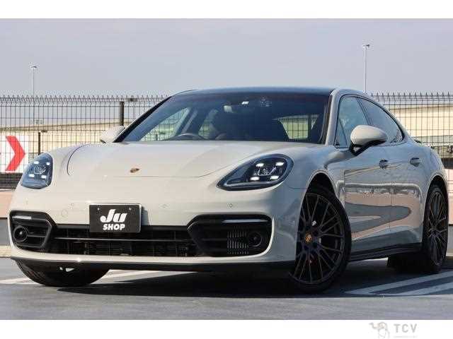 2022 Porsche Panamera