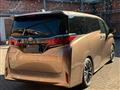 2023 Toyota Alphard Hybrid