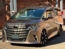 2023 Toyota Alphard Hybrid