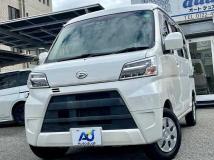 2020 Daihatsu Hijet Cargo