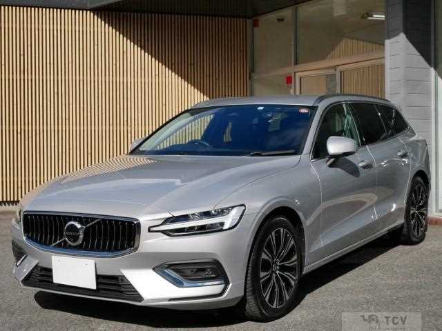 2023 Volvo V60