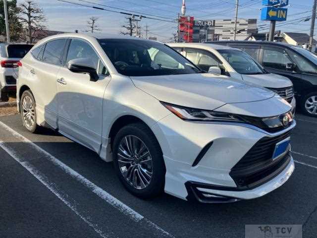 2025 Toyota Harrier Hybrid