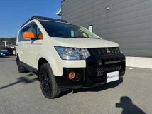 2018 Mitsubishi Delica D5