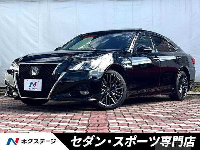 2015 Toyota Crown Hybrid