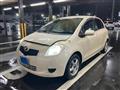 2005 Toyota Vitz