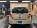 2005 Toyota Vitz
