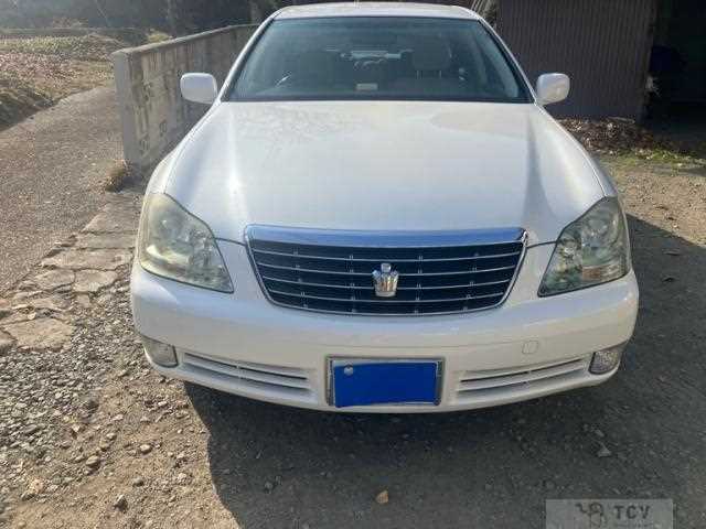 2004 Toyota Crown