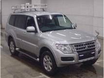 2018 Mitsubishi Pajero