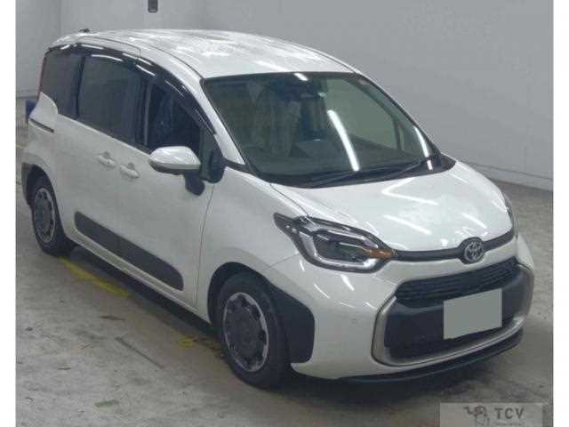 2022 Toyota Sienta