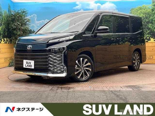 2023 Toyota Voxy
