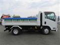 2011 Isuzu Elf Truck