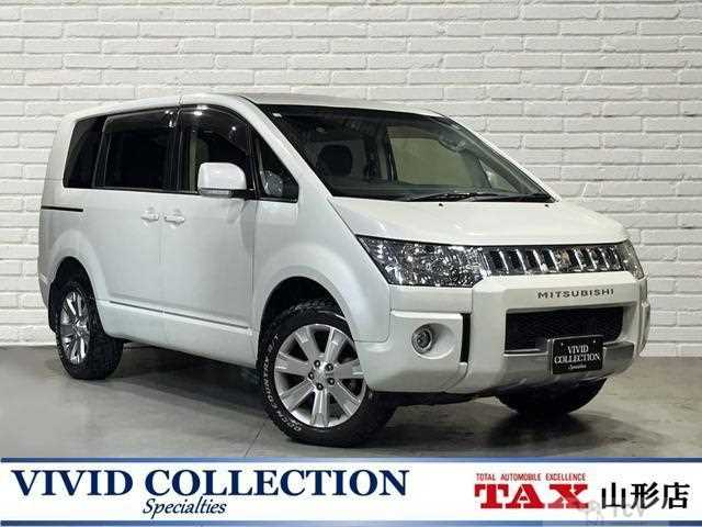 2018 Mitsubishi Delica D5