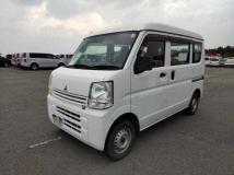 2017 Mitsubishi Minicab Van