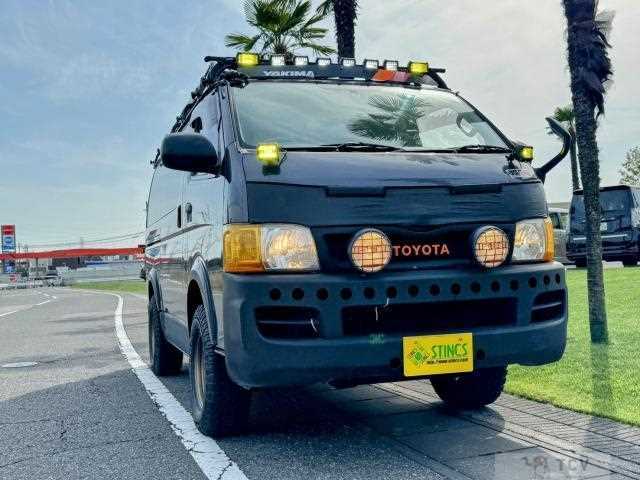 2009 Toyota Hiace Van