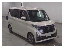 2025 Nissan ROOX