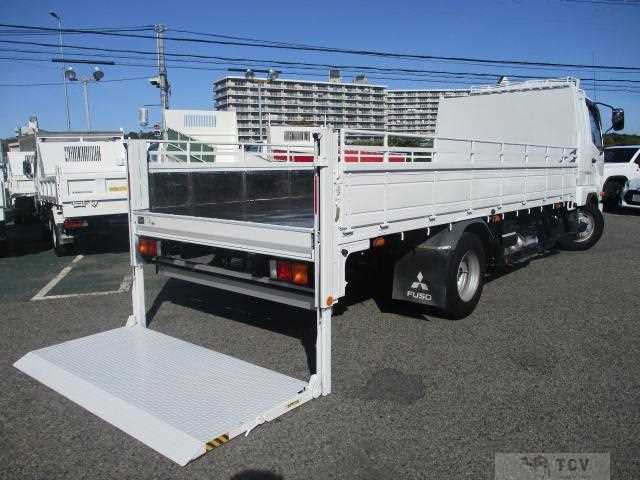 2018 Mitsubishi Fuso Fighter