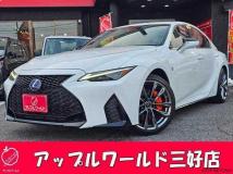 2020 Lexus IS