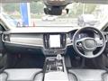 2022 Volvo S90