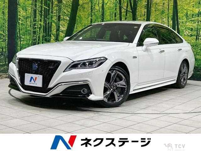 2018 Toyota Crown Hybrid