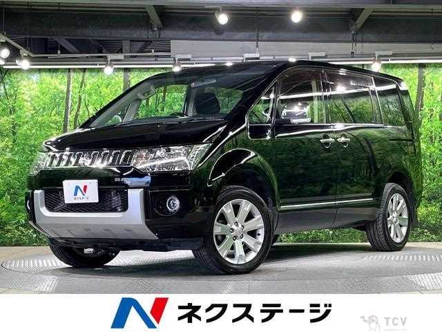 2016 Mitsubishi Delica D5