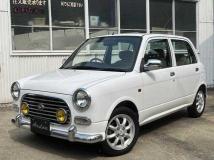 2001 Daihatsu Miragino
