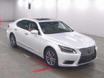 2014 Lexus LS