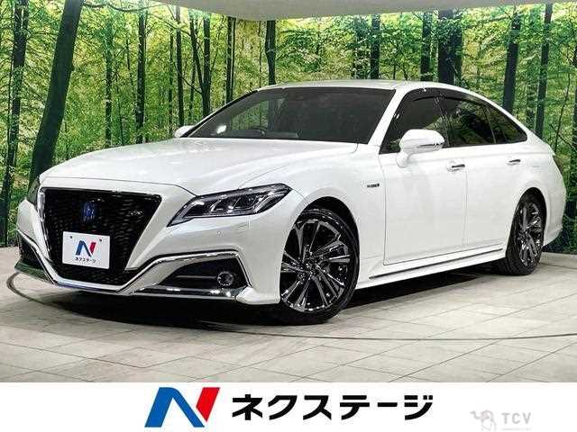 2018 Toyota Crown Hybrid