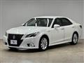 2014 Toyota Crown Hybrid