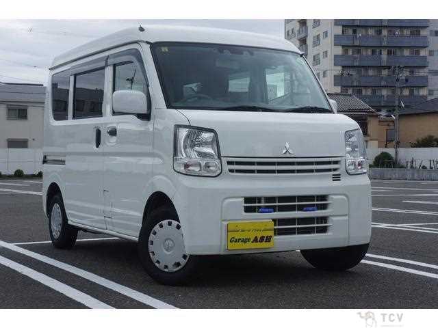 2019 Mitsubishi Minicab Van